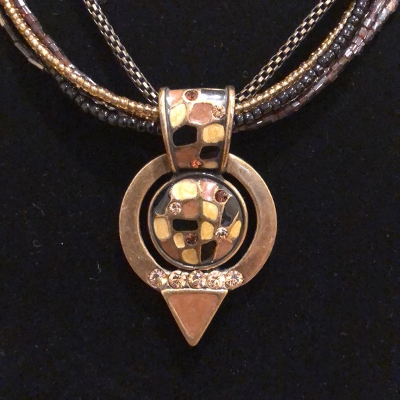 Chico’s Multi-strand Necklace. - Picture 4 of 13